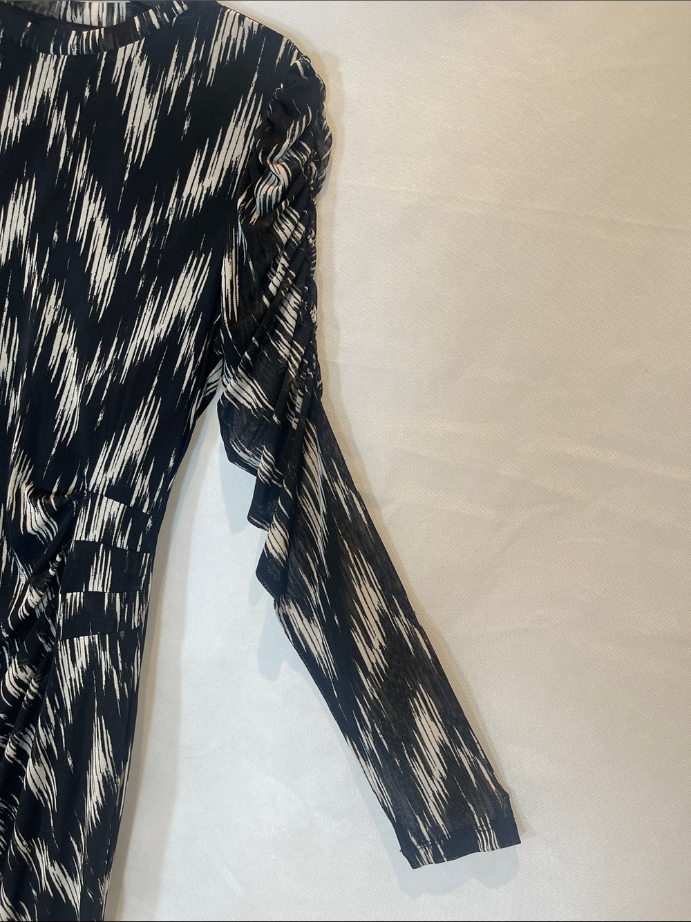 NINE WEST = Size 8 , Black & White Zigzag Maxi Dress - Women's Long Sleeve - Picture 4 of 12